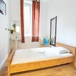 Le Paris Brest Hotel *