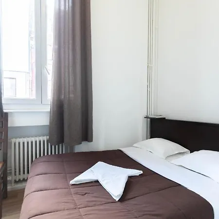 Hotel Le Paris Brest *