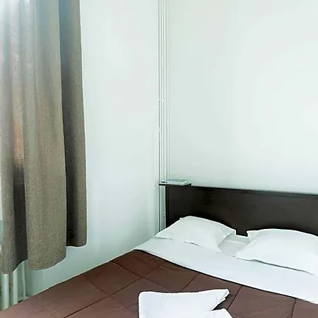 Hotell Le Paris Brest
