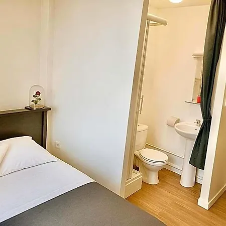 Hotell Le Paris Brest *